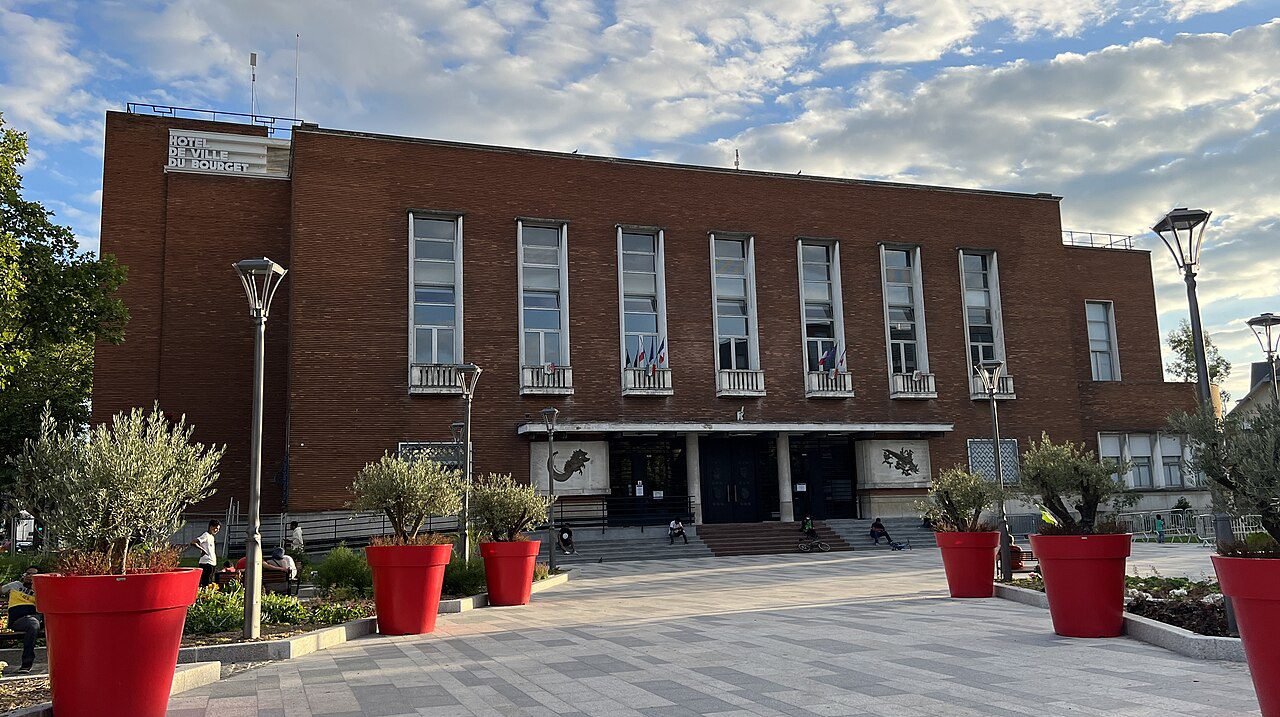 Hôtel de ville du Bourget – diagnostiqueur immobilier WINDIAG au Bourget